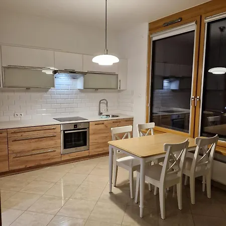 Apartment Wilanowska 77