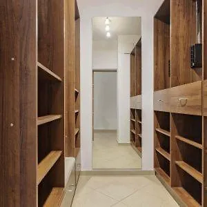 Wilanowska 77 Appartement